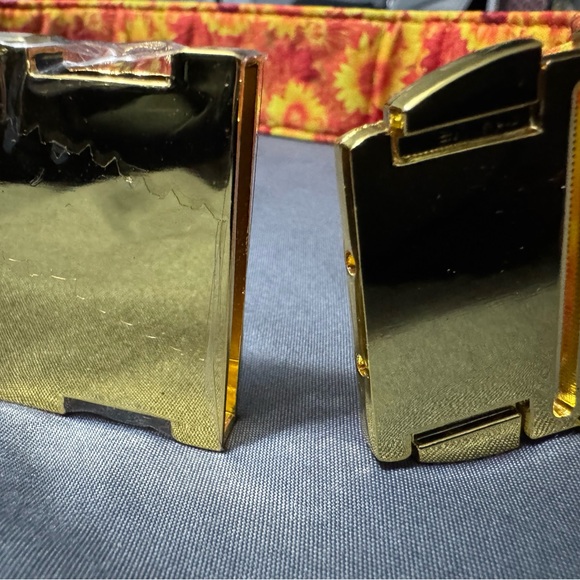 XL Dog Coller With Sunflower pattern very well made. 16.5 - 25 inch Neck - Picture 2 of 5